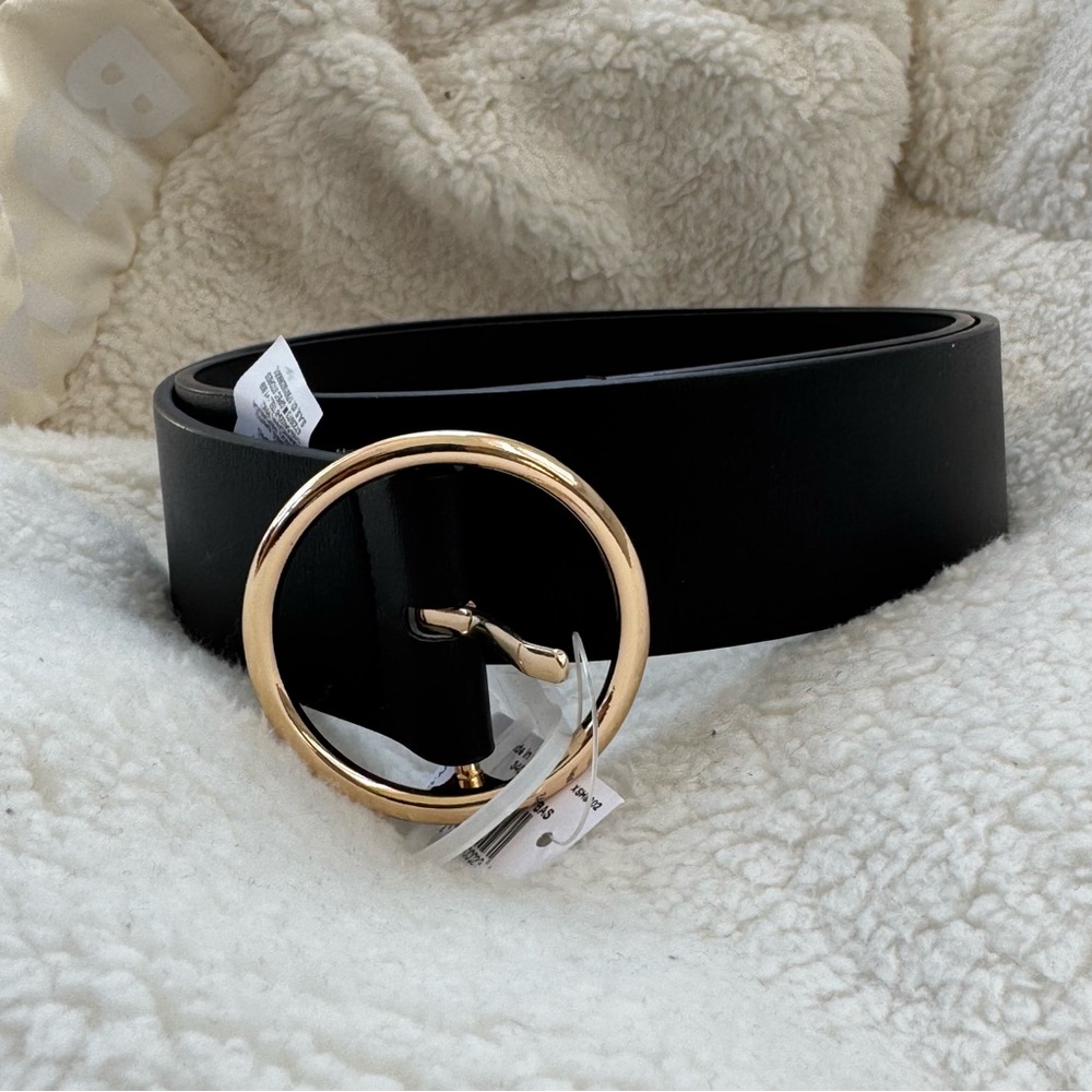 Old Navy Black and Gold Belt Classic Accessory